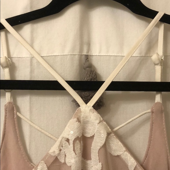 New Years LF White Lace Sequin Bodycon Dress - Picture 7 of 13